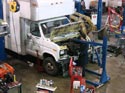 287_Ford_E350_truck_cubevan_V8_engine_removal3